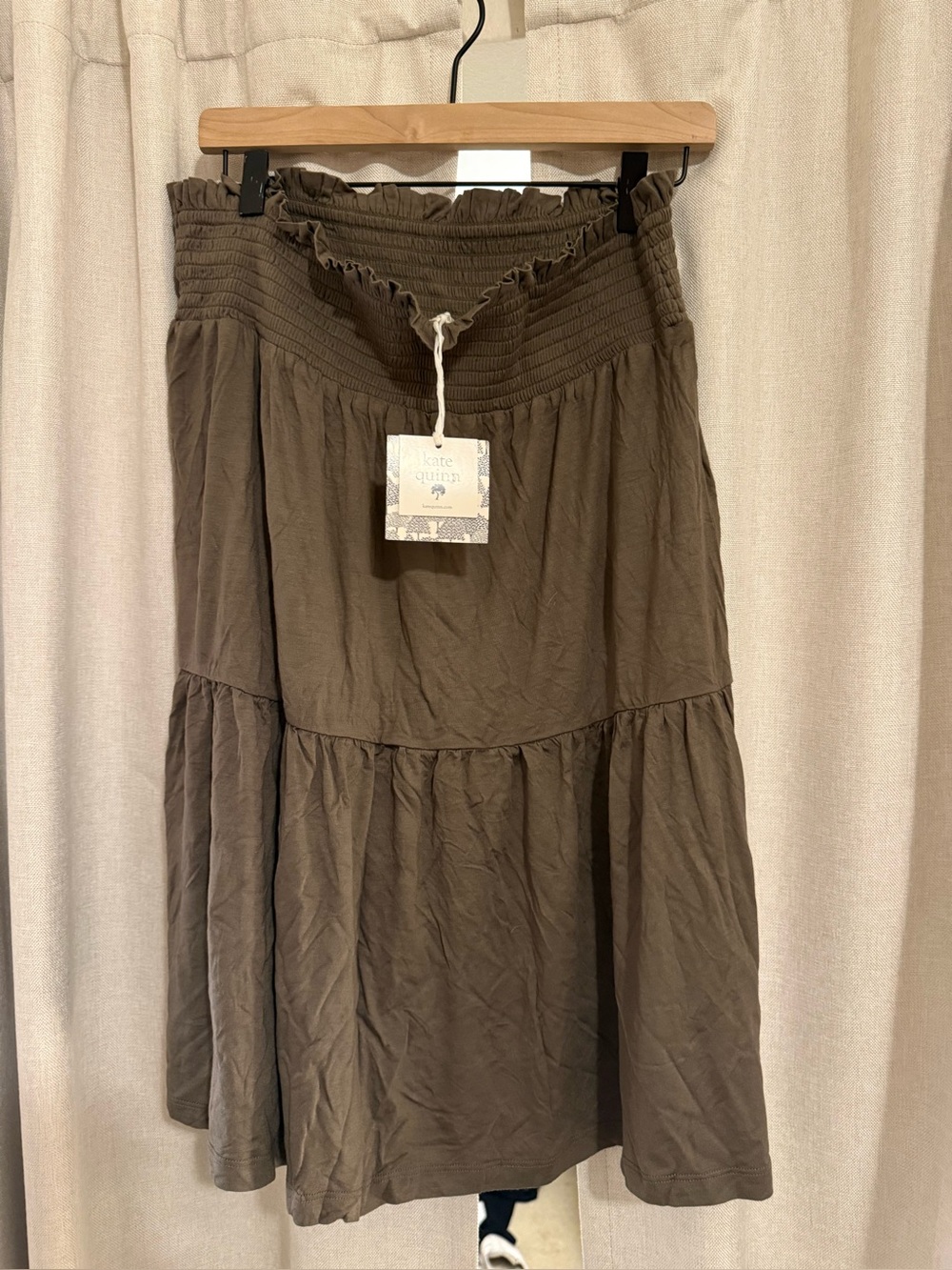 New Kate Quinn Tiered Modal Skirt Green L